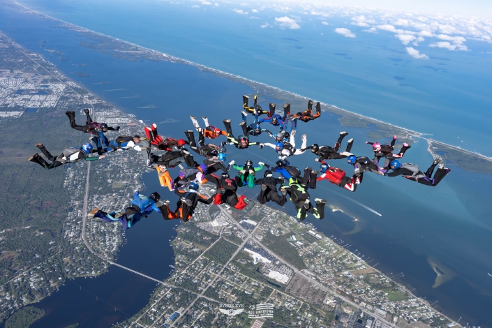 BES_AABW_DEC24-01329